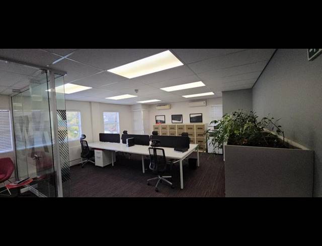 INDUSTRIAL PROPERTY TO RENT IN RANDJESPARK